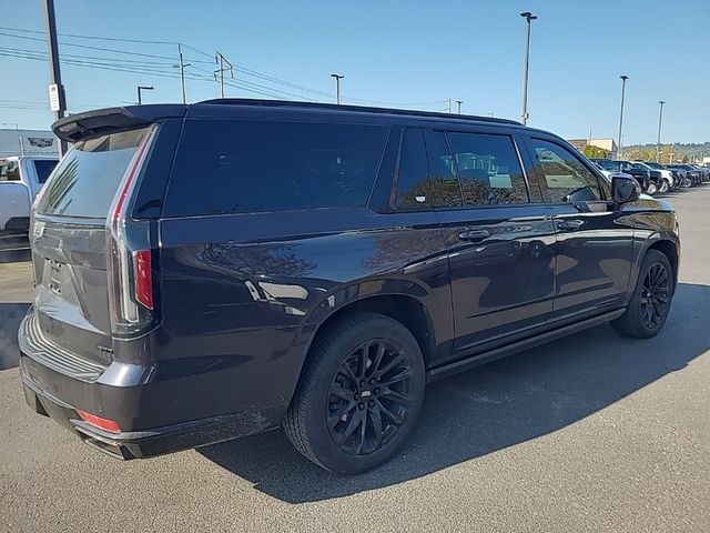 2022 Cadillac Escalade ESV Sport