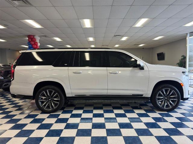 2022 Cadillac Escalade ESV Sport Platinum