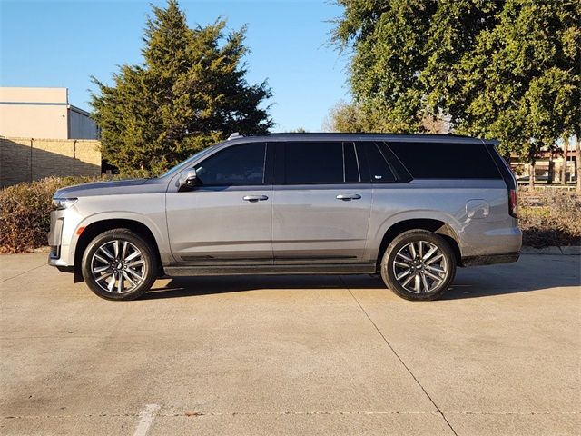 2022 Cadillac Escalade ESV Sport Platinum