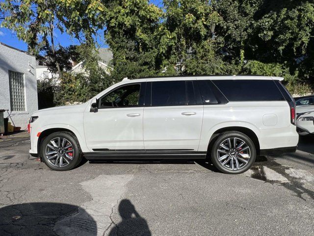 2022 Cadillac Escalade ESV Sport Platinum