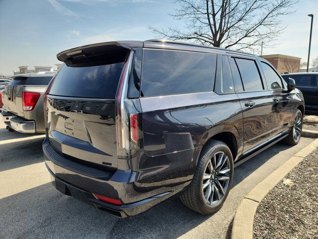 2022 Cadillac Escalade ESV Sport Platinum