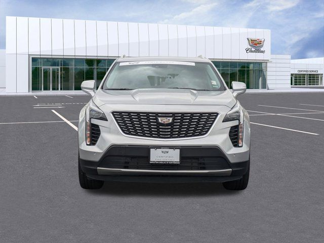 2022 Cadillac XT4 Premium Luxury