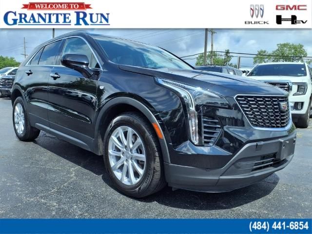 2022 Cadillac XT4 Luxury