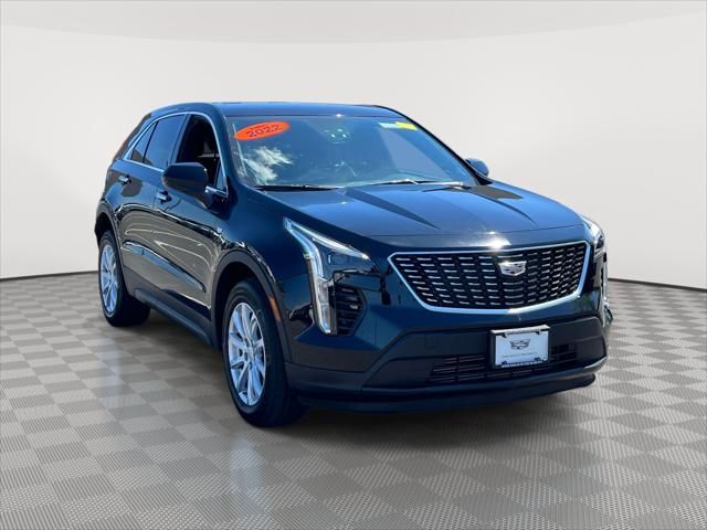 2022 Cadillac XT4 Luxury