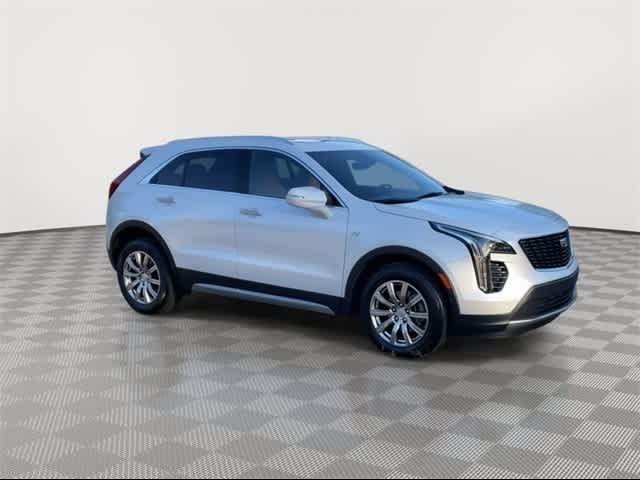 2022 Cadillac XT4 Premium Luxury