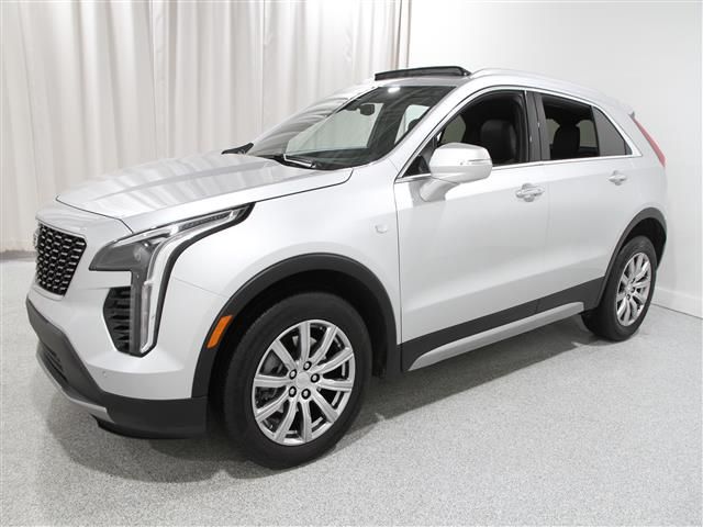 2022 Cadillac XT4 Premium Luxury