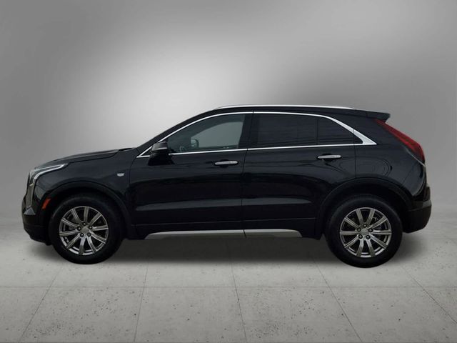 2022 Cadillac XT4 Premium Luxury