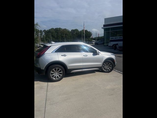 2022 Cadillac XT4 Premium Luxury