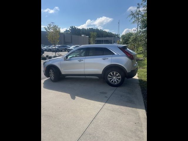 2022 Cadillac XT4 Premium Luxury