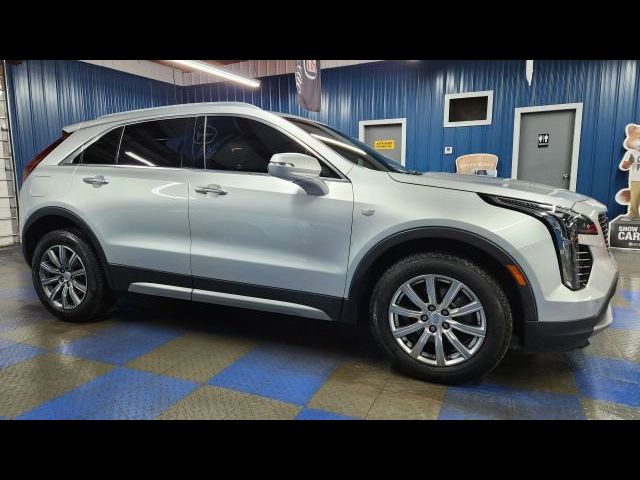 2022 Cadillac XT4 Premium Luxury