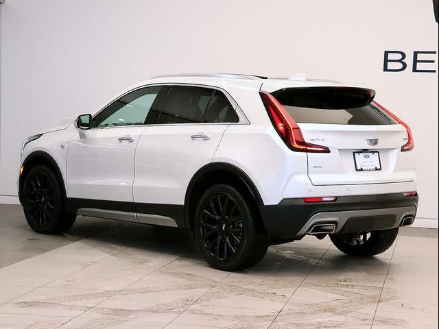 2022 Cadillac XT4 Premium Luxury