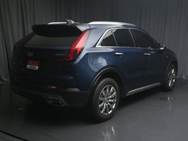 2022 Cadillac XT4 Premium Luxury