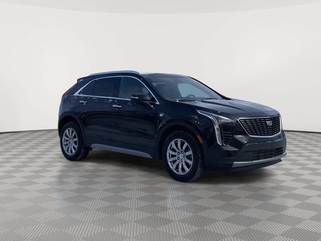 2022 Cadillac XT4 Premium Luxury