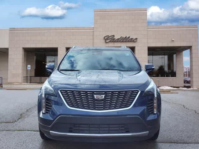 2022 Cadillac XT4 Premium Luxury