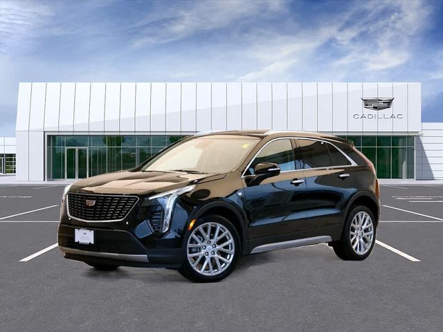 2022 Cadillac XT4 Premium Luxury