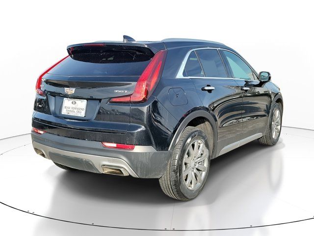 2022 Cadillac XT4 Premium Luxury