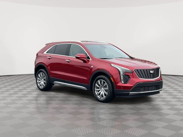 2022 Cadillac XT4 Premium Luxury