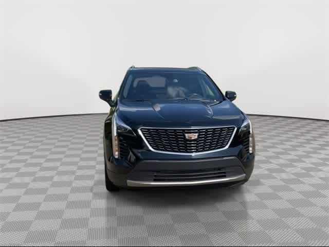 2022 Cadillac XT4 Premium Luxury