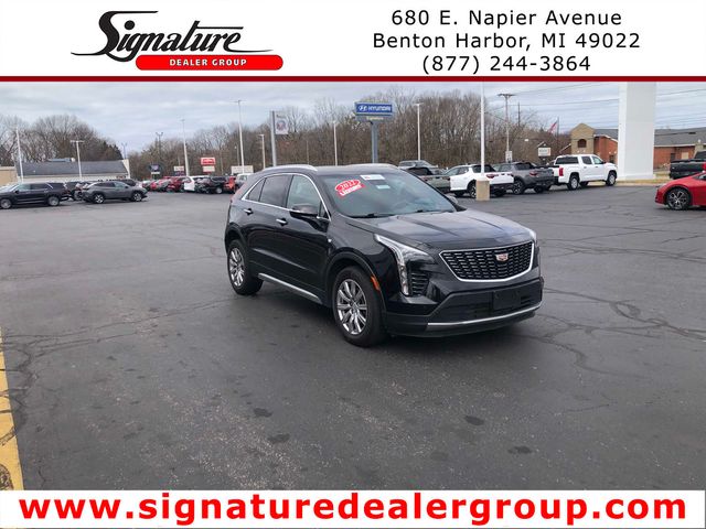 2022 Cadillac XT4 Premium Luxury