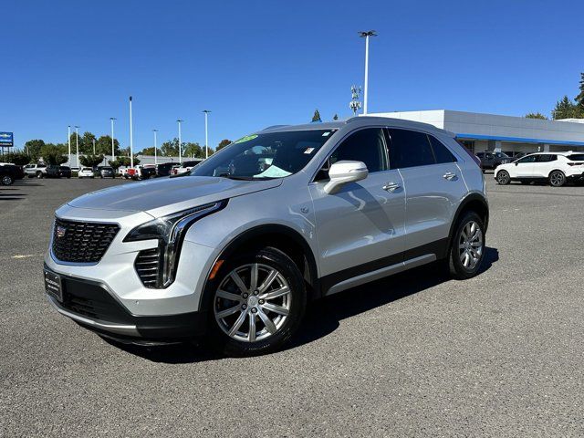 2022 Cadillac XT4 Premium Luxury