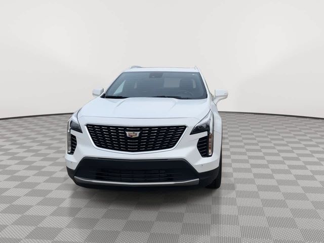 2022 Cadillac XT4 Premium Luxury