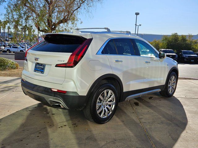 2022 Cadillac XT4 Premium Luxury