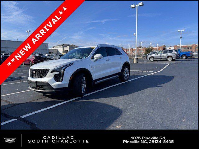 2022 Cadillac XT4 Premium Luxury