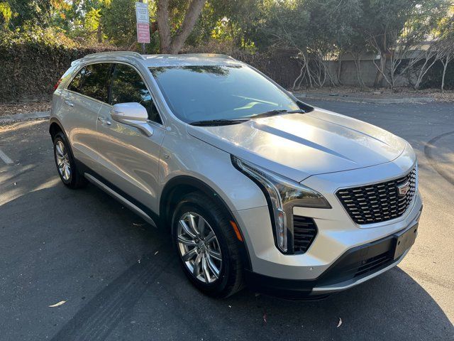 2022 Cadillac XT4 Premium Luxury