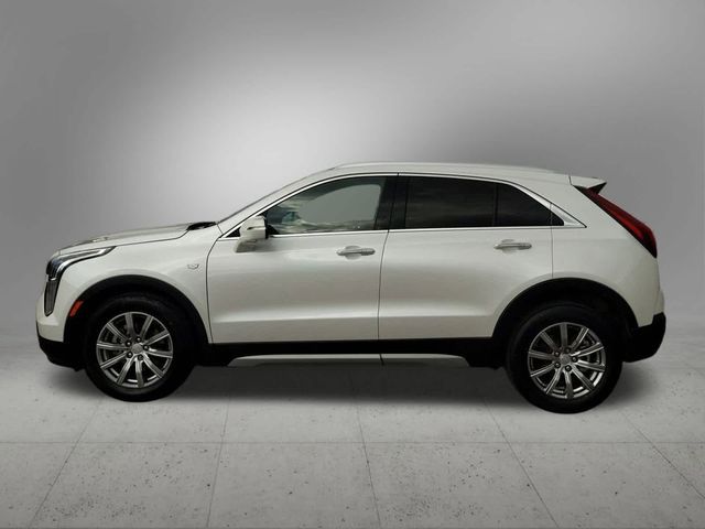 2022 Cadillac XT4 Premium Luxury