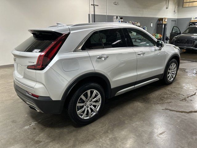 2022 Cadillac XT4 Premium Luxury