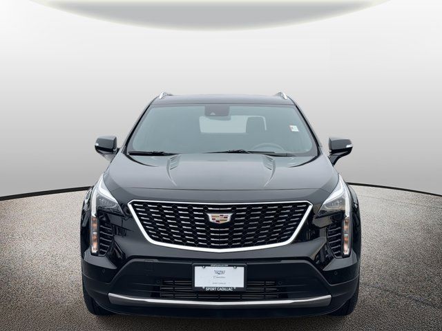 2022 Cadillac XT4 Premium Luxury