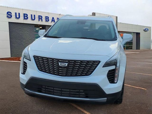 2022 Cadillac XT4 Premium Luxury