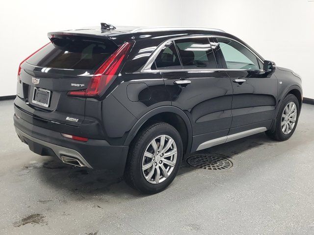 2022 Cadillac XT4 Premium Luxury