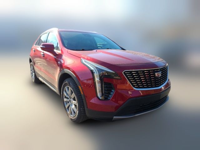 2022 Cadillac XT4 Premium Luxury