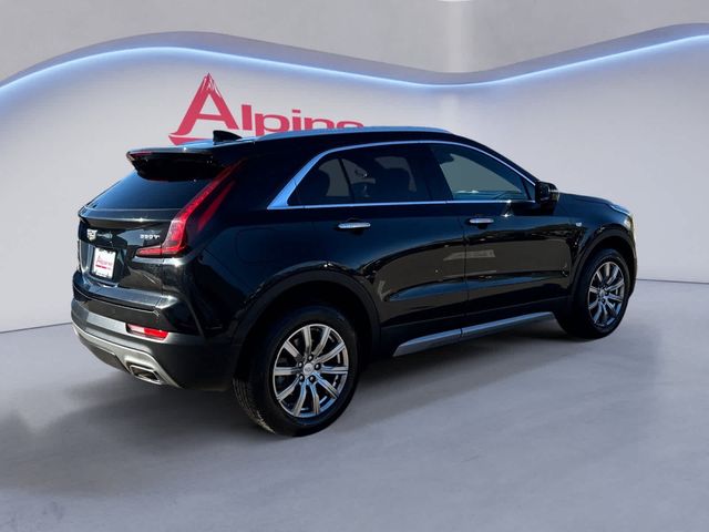 2022 Cadillac XT4 Premium Luxury