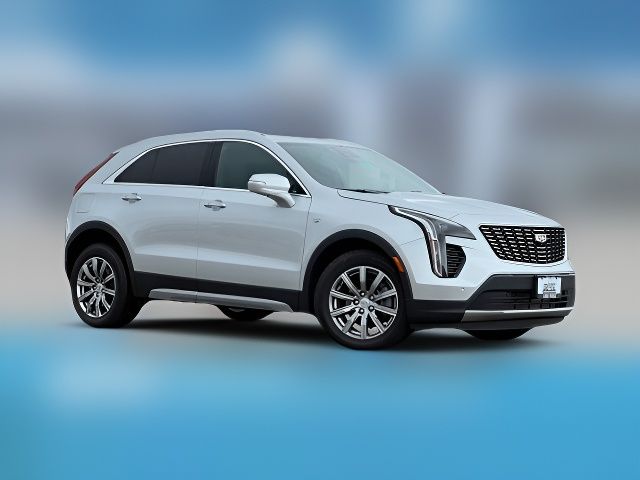 2022 Cadillac XT4 Premium Luxury