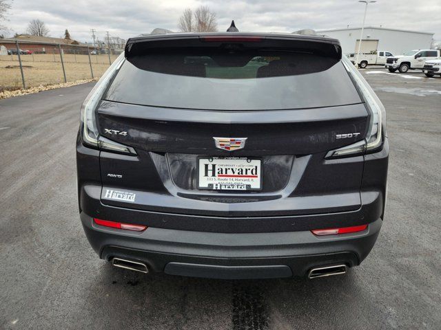 2022 Cadillac XT4 Sport