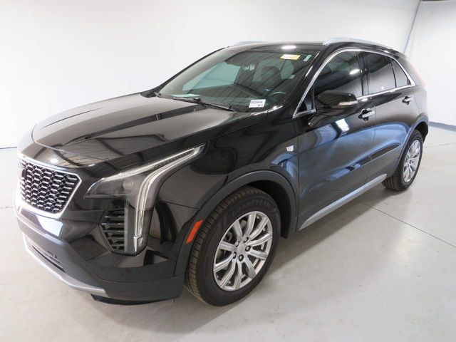 2022 Cadillac XT4 Premium Luxury