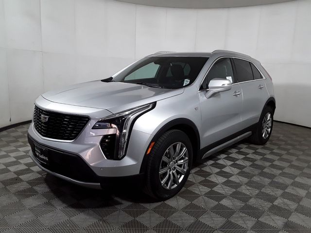 2022 Cadillac XT4 Premium Luxury