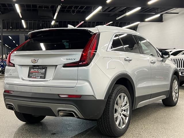 2022 Cadillac XT4 Premium Luxury