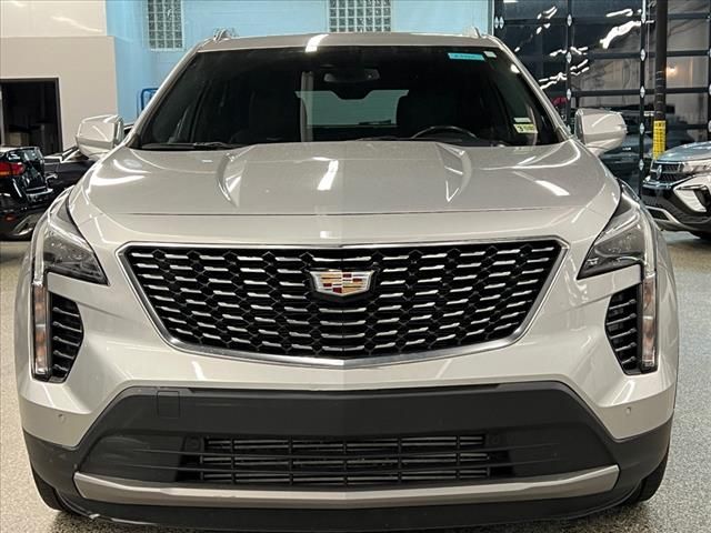 2022 Cadillac XT4 Premium Luxury