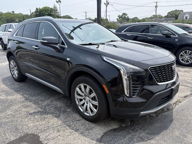 2022 Cadillac XT4 Premium Luxury