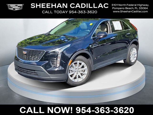 2022 Cadillac XT4 Luxury