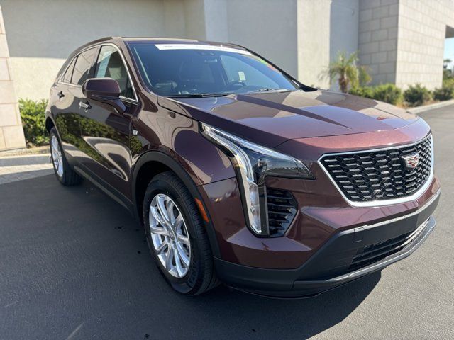 2022 Cadillac XT4 Luxury