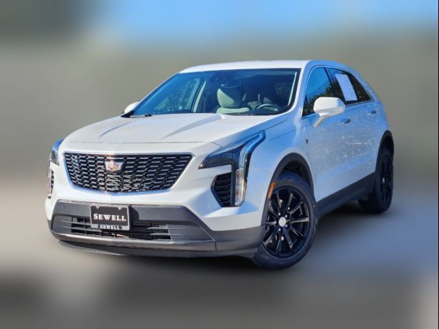 2022 Cadillac XT4 Luxury