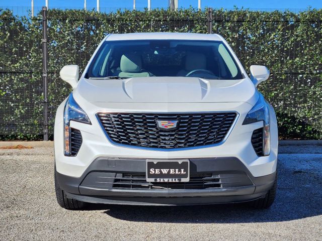 2022 Cadillac XT4 Luxury