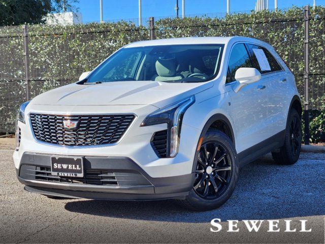 2022 Cadillac XT4 Luxury