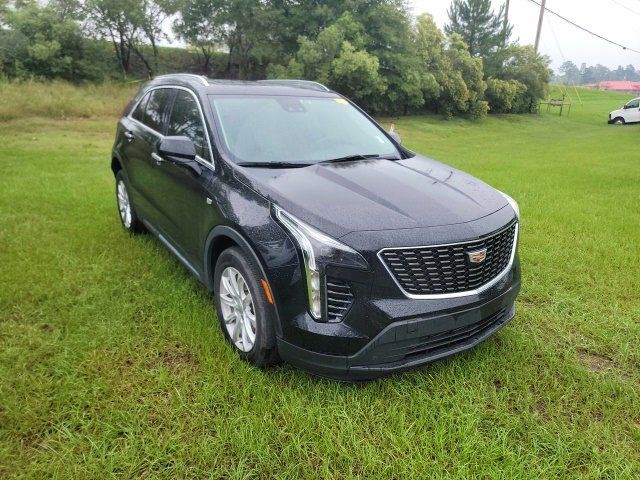 2022 Cadillac XT4 Luxury