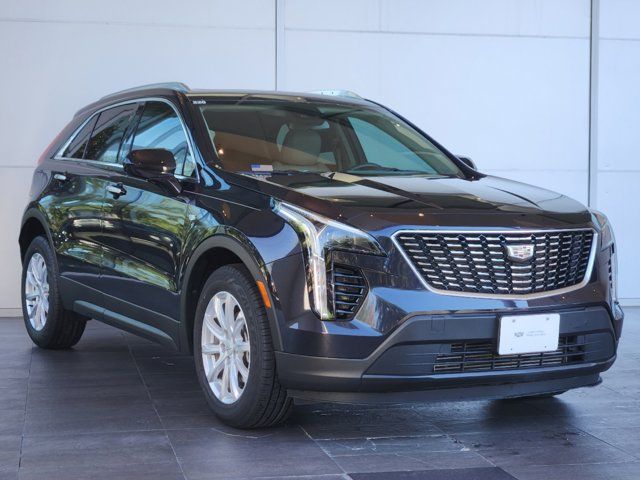 2022 Cadillac XT4 Luxury