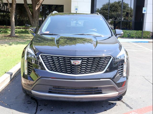 2022 Cadillac XT4 Premium Luxury